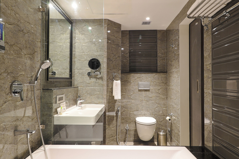 Bathroom 4