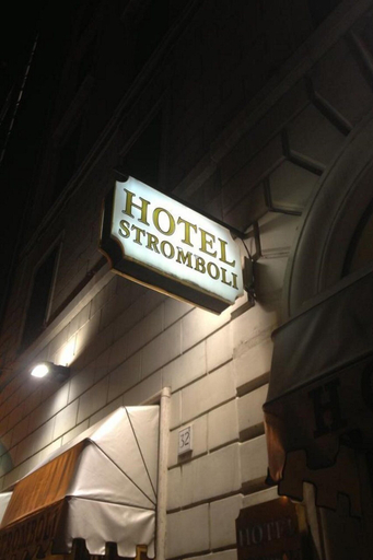 Exterior & Views 4, Stromboli, Rome