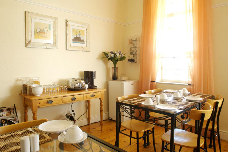 Food & Drinks, Cheviot Place Guest House, City of Cape Town