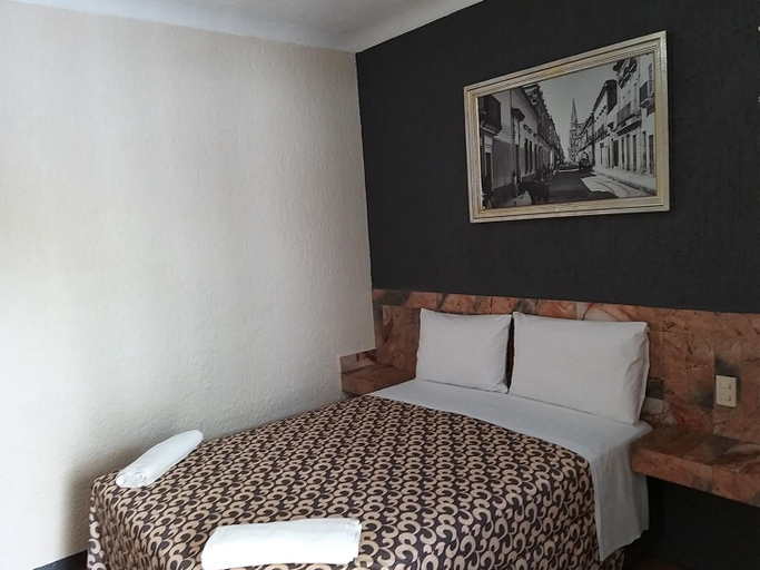 Bedroom 5, Hotel Aguila, Guadalajara