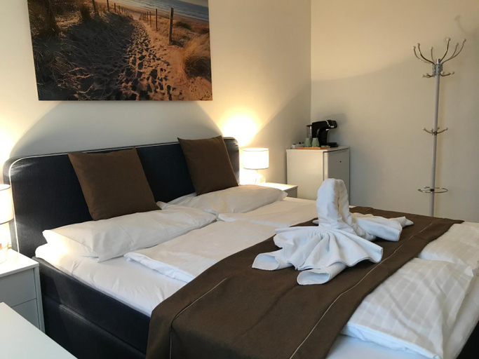 Bedroom 3, Hotel-Restaurant zum Donaueck Mauthausen, Linz Land