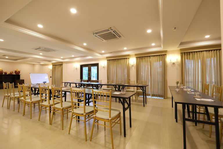 Food & Drinks 5, Kyra Wellness Resort, Ranga Reddy