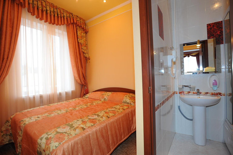 Others 5, Stary Dvor Hotel, Predgornyy rayon