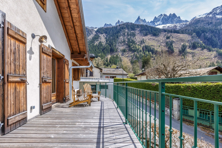 Room 5, Chalet Chez Florence, Haute-Savoie