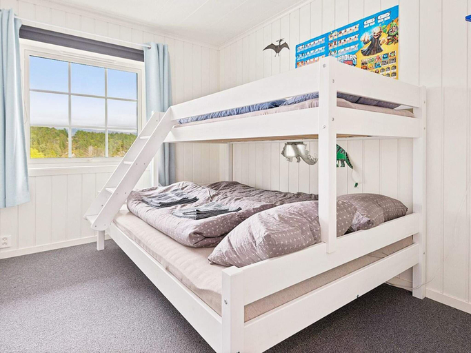 Bedroom 2, person holiday home in Fitjar, Fitjar