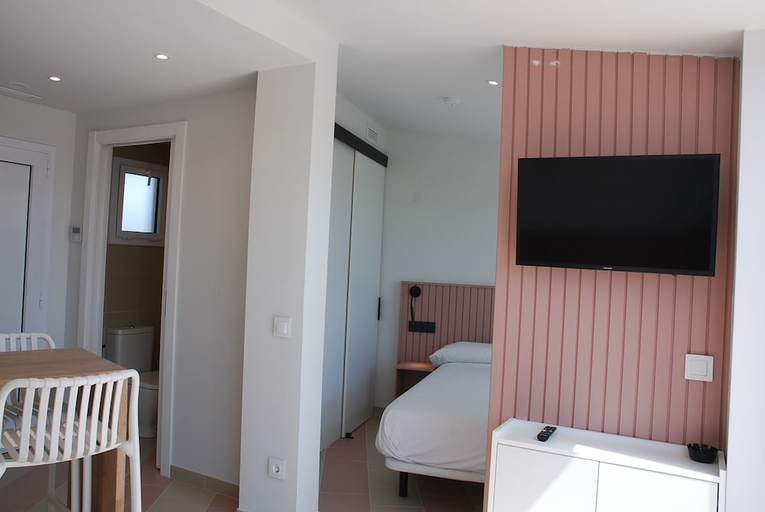 Bedroom 2, Sunway Atlanta Apartments, Barcelona