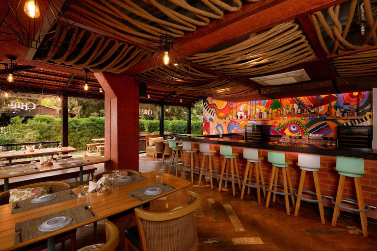 Food & Drinks 5, Golden Tulip Vagator Goa, North Goa