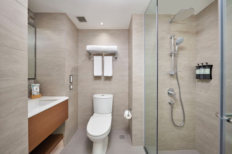 Bathroom 3, Y Hotel Hong Kong, Hong Kong Island