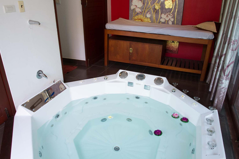 Bathroom 3, Oasis Garden and Pool Villa at VIP Chain Resort, Muang Rayong
