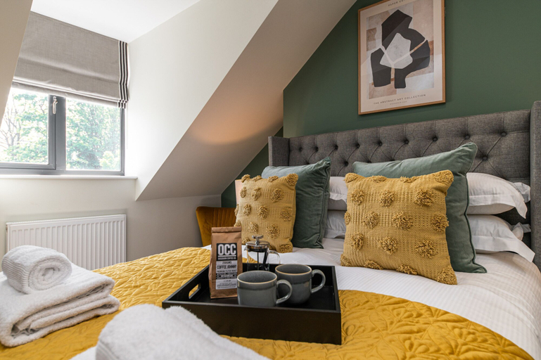 Room 4, Chelmsford Loft 5 Penthouse, Newcastle upon Tyne