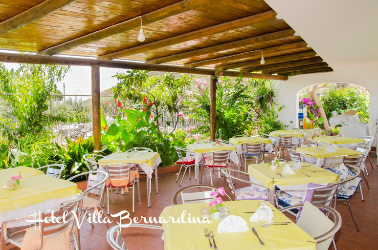 Restaurant 5, Hotel Villa Bernardina, Napoli