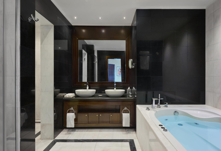 Bathroom 5, Kempinski Palace Cairo, New Cairo City