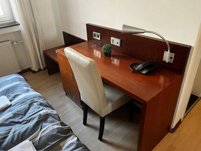 Others 2, Hotel Tenova Köln-Neumarkt, Köln