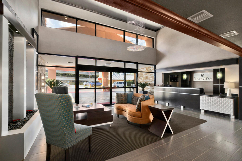 Public Area 2, Ramada by Wyndham Houston Intercontinental Airpt S, Houston