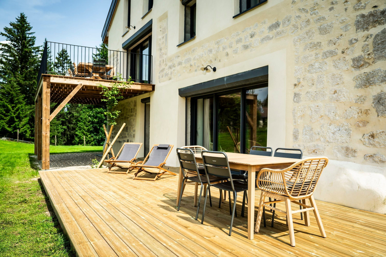 Room 5, Gite de Plain Pied - 6 Personnes, Jura