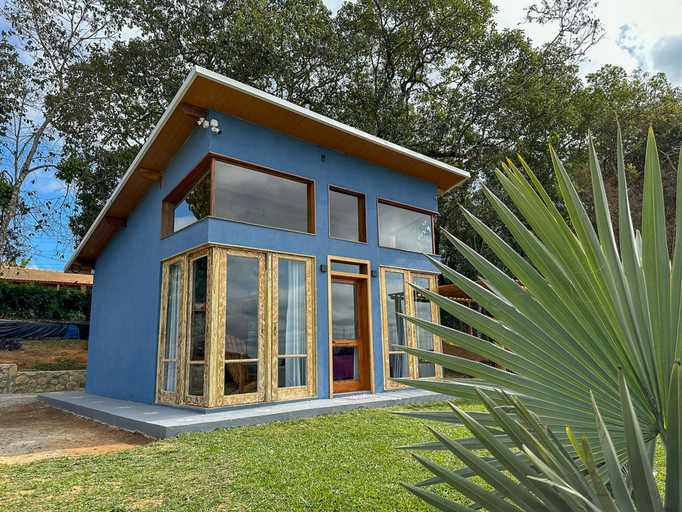 Room 5, Cabana com Jacuzzi e Churrasqueira - Ibi na SP, Ibiúna