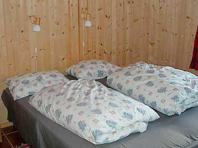 Bedroom 2, person holiday home in NESBYEN-By Traum, Nes