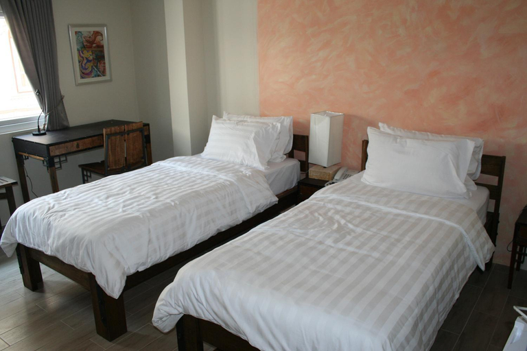 Bedroom 21
