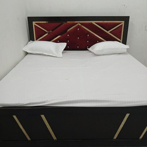Others 2, Awadh Biharee Inn, Faizabad