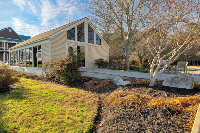 Exterior & Views 2, Bay Cottage by Avantstay Waterfront, Pier, Pond, Saint Mary's