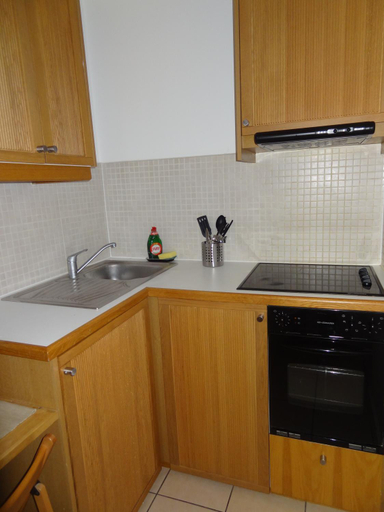 Others 5, Studios2Let - North Gower, London