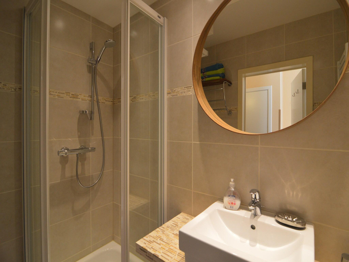 Bathroom 3, Cottage in Aywaille with Garden, Liège