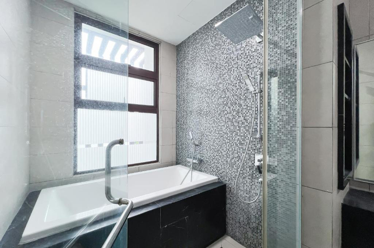 Bathroom 4, Luxury Villa Putrajaya 39 - Smarthome, Kuala Lumpur