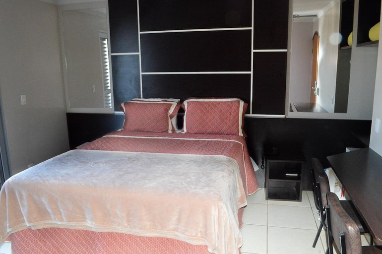 Bedroom 3, Piloes Palace Hotel, Mineiros