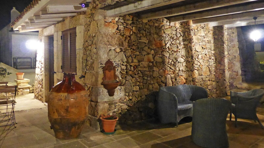 Others 4, Trulli Malaspina Puglia Online, Lecce