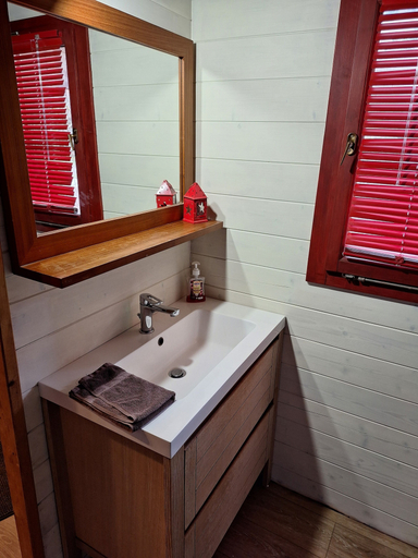 Bathroom 4, Le Repaire de Mitzerlé, Haut-Rhin