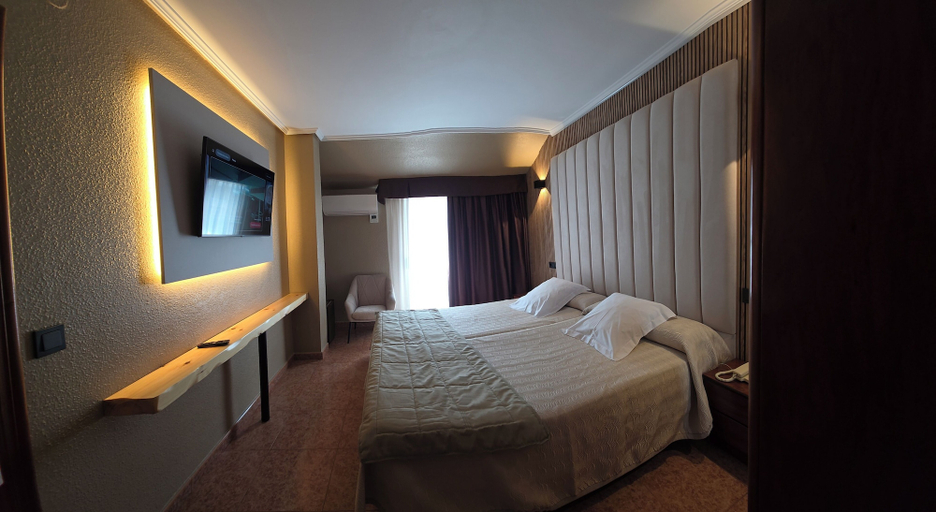 Bedroom 4, Hotel Gala, Cantabria