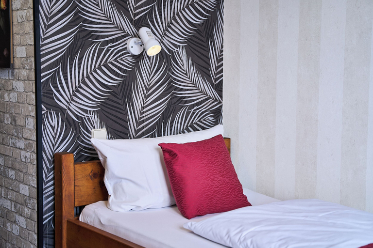 Bedroom 4, Hotel Maximo, Pinneberg