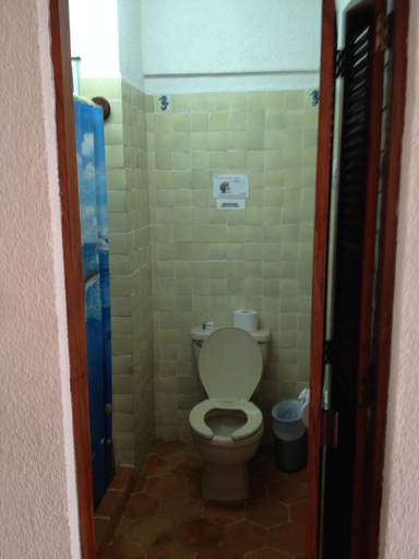 Bathroom 3, Safari Inn, Cozumel