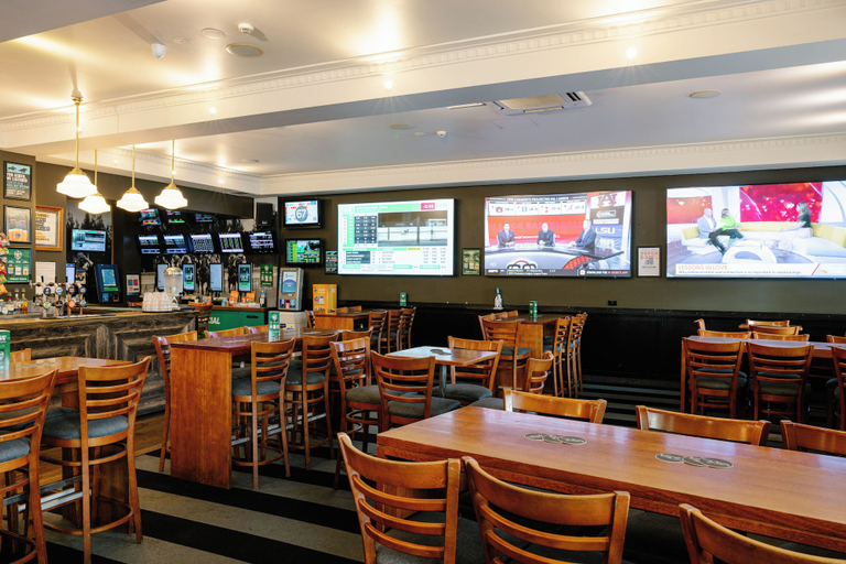 Food & Drinks 5, Hotel Concord, Sydney