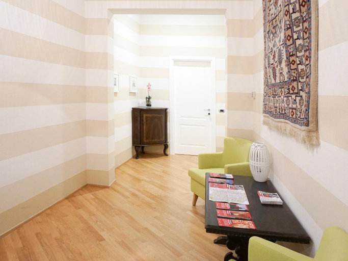 Public Area, Casa Isolani Piazza Maggiore, Bologna