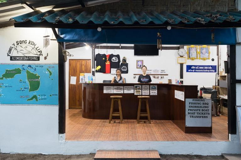 Public Area, Family Song Koh Lipe, Muang Satun