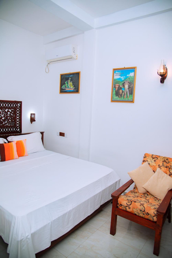 Bedroom 4, Shadow Surf Bay, Tangalle