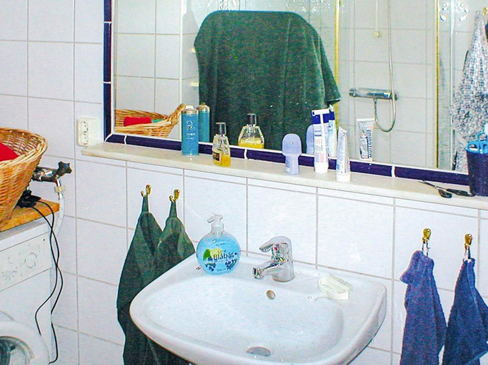 Bathroom 3, person holiday home in VEBEROD-By Traum, Lund