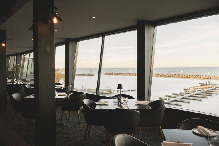 Food & Drinks 5, The Jordan Ramada by Wyndham, Niagara