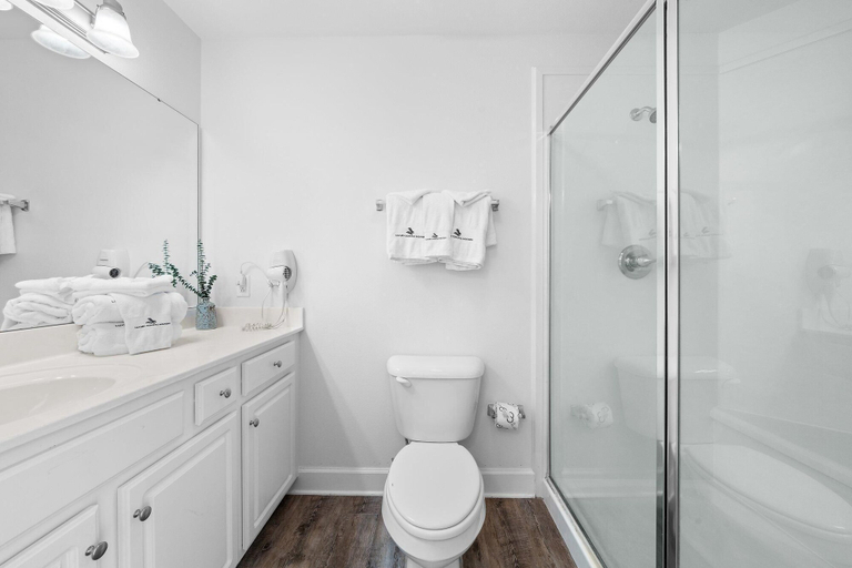 Bathroom 5, The Oasis at Orange Beach 1611, Baldwin