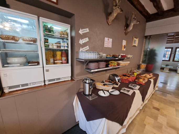 Others 5, Hotel Saint Hubert, Loir-et-Cher