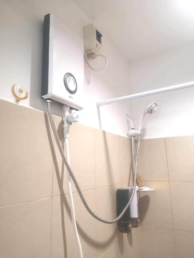 Bathroom 3, Balai Nami, Lapu-Lapu City