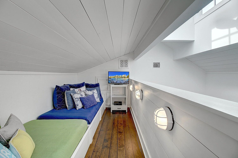 Bedroom 3, No Limit 251 BE, Nueces