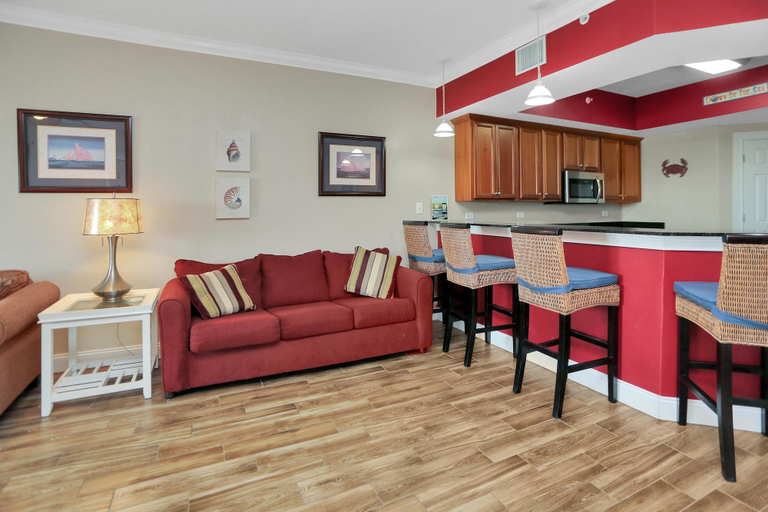 Living area 2, Paradise Shores 310, Bay