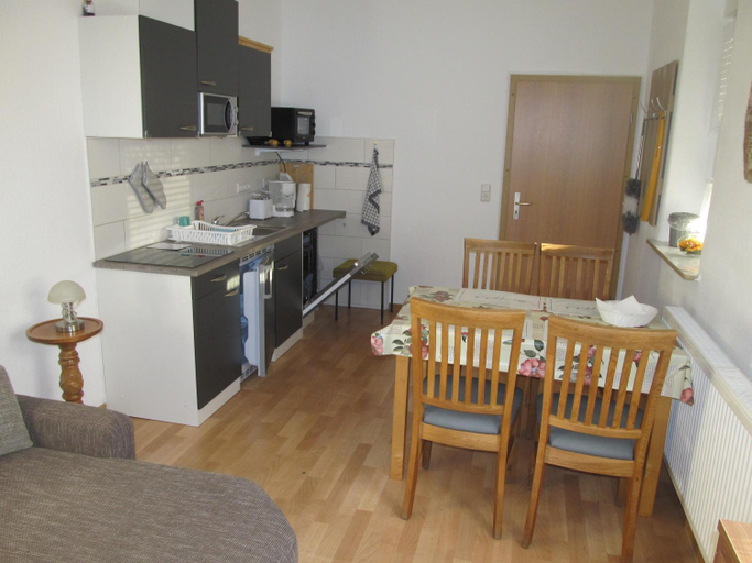 Kitchen 3, Ferienunterkunft Mertinatsch, Görlitz