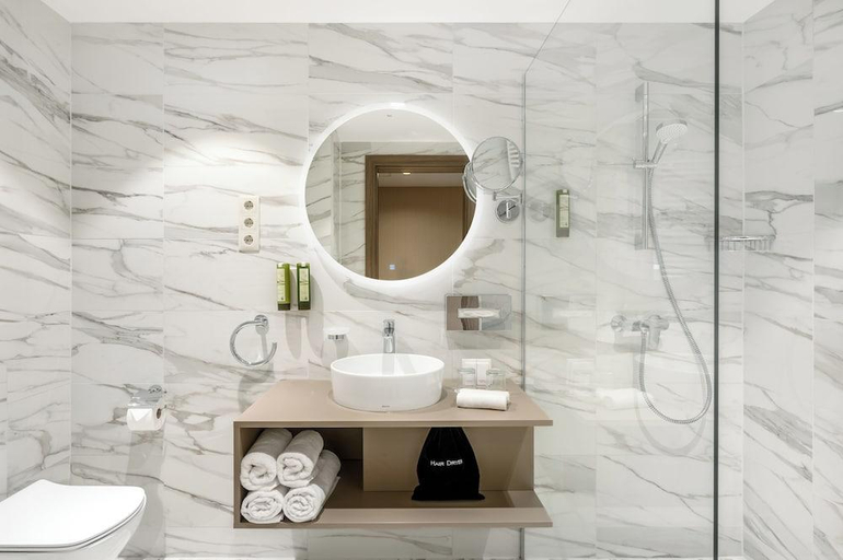 Bathroom 3, Kenese Bay Garden Resort & Conference, Balatonalmádi