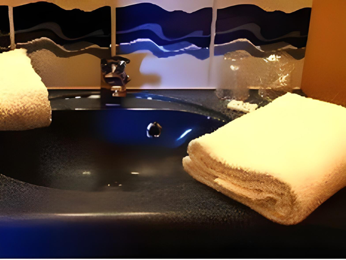 Bathroom 4, greet Hotel Bordeaux Floirac Arena, Gironde