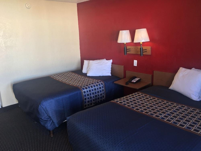 Bedroom 2, Relax Inn, Potter