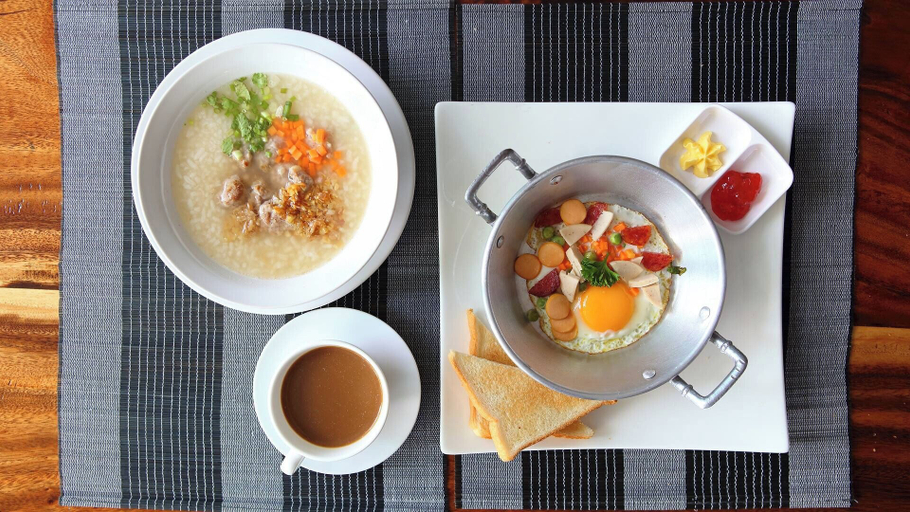 Food & Drinks 5, ToffyHome Hotel, Muang Phetchabun