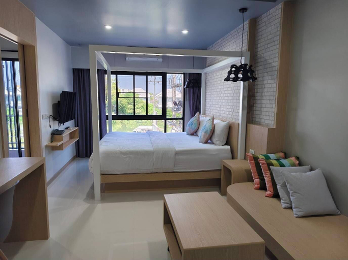 Bedroom 6
